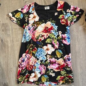 Show me your mumu Black Floral V-Neck short sleeve dress